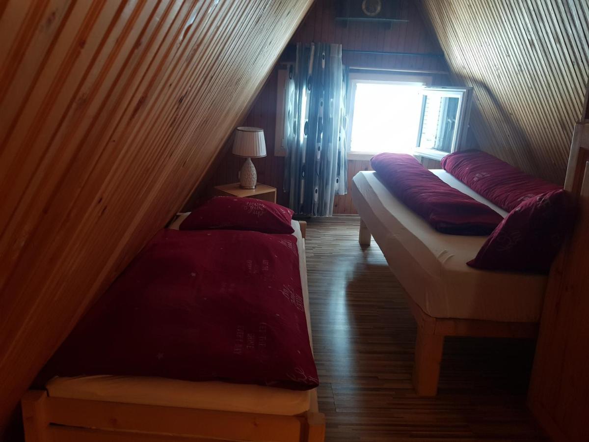 Enjoy The Silence Holiday Home Vlasic Buitenkant foto