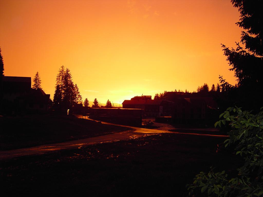Enjoy The Silence Holiday Home Vlasic Buitenkant foto